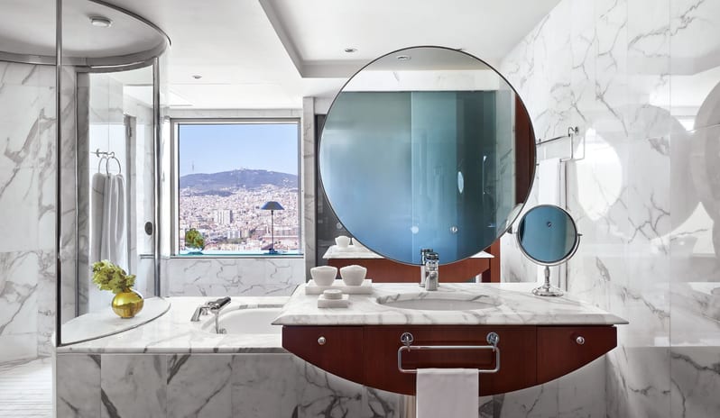 HOTEL ARTS BARCELONA - ONE BEDROOM PENTHUSE  BATHROOM